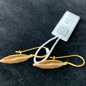I Reiss Feather Earrings BNEW 14k